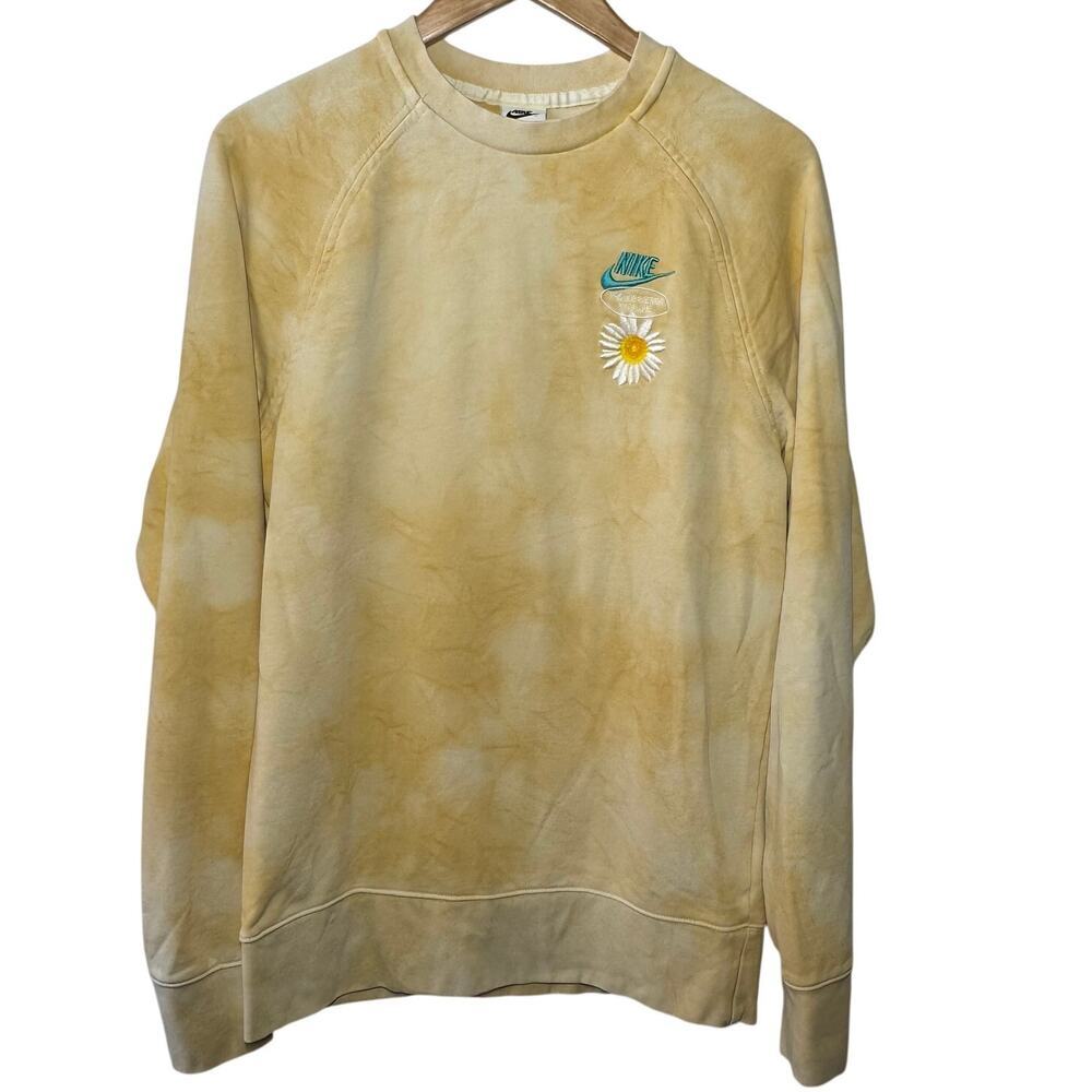Nike Men's Yellow Tie-Dye Crewneck Sweatshirt with Daisy Embroidery